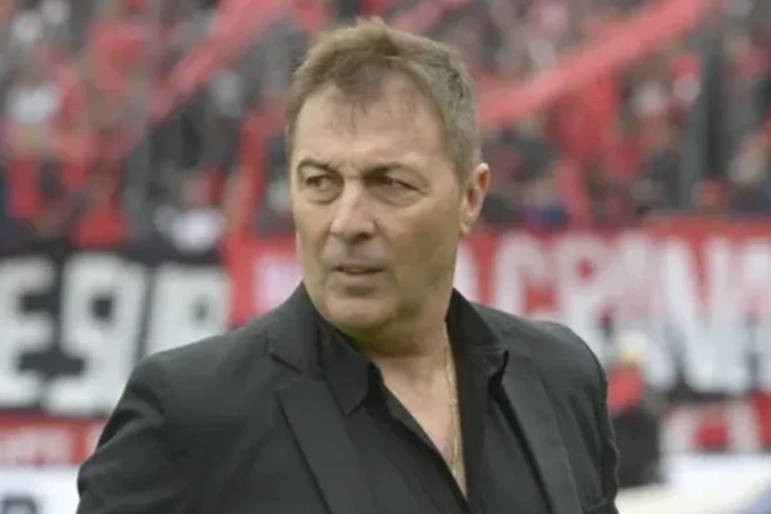 preocupacion-en-rosario:-frank-kudelka-sufrio-un-accidente-de-transito-mientras-iba-al-entrenamiento-de-newell’s