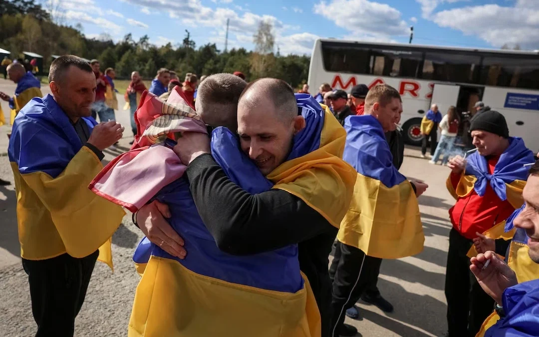 ucrania-y-rusia-llevaron-a-cabo-un-intercambio-de-prisioneros-gracias-a-la-intermediacion-de-eeuu