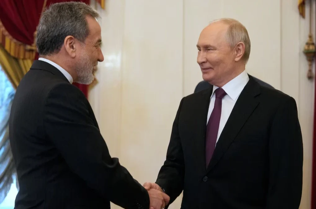 putin-elogio-el-“heroismo”-de-iran-y-reforzo-la-alianza-con-teheran-en-plena-guerra-con-eeuu