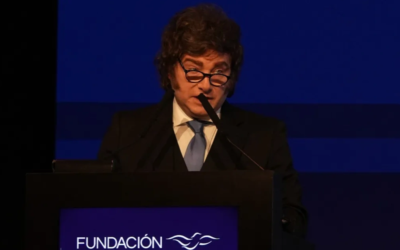 “¿Por qué debería beneficiar a corruptos ineficientes?”: Milei redobló sus críticas contra Rocca y Madanes Quintanilla