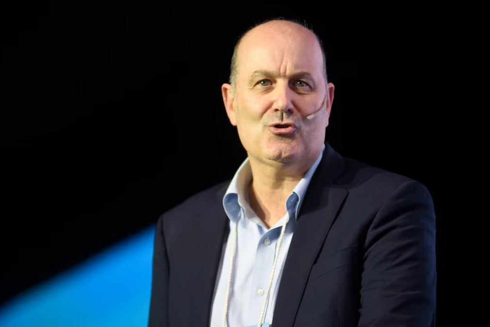 sturzenegger-apunto-contra-los-colegios-inmobiliarios-y-anticipo-mas-desregulacion