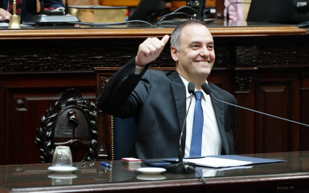 adorni-presento-el-informe-de-gestion-2026-y-defendio-al-gobierno-de-milei-en-el-congreso