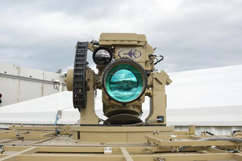 israel-despliega-tecnologia-laser-en-emiratos-para-frenar-ataques-de-iran