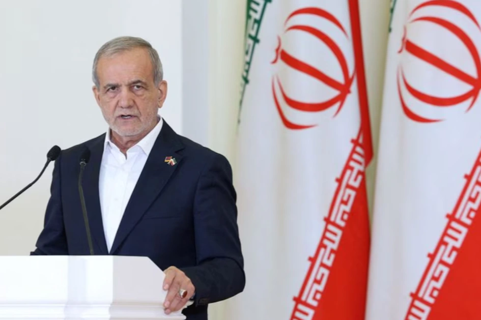 bajo-presion-de-eeuu,-iran-vuelve-a-negociar-y-presenta-una-nueva-propuesta-en-islamabad