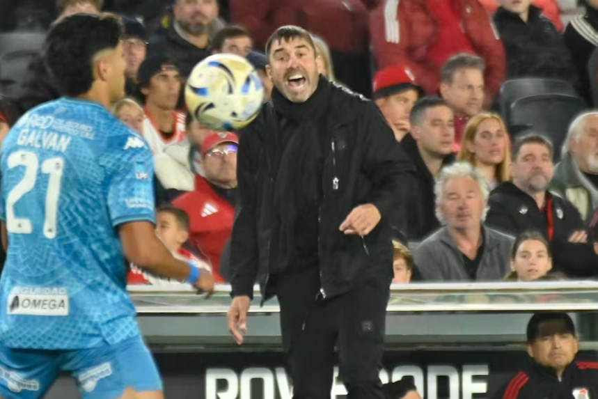 La fuerte autocrítica del Coudet luego de la derrota ante Atlético Tucumán: ‘Fue el peor partido desde que estoy acá’
