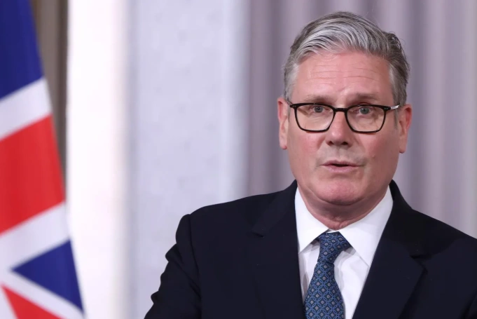 Tras perder las elecciones, Starmer avanza con la nacionalización de British Steel y profundiza el giro estatista en UK