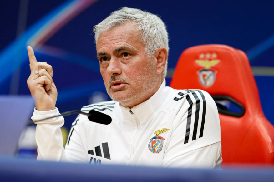 En medio de los rumores de un posible regreso al Real Madrid, Benfica busca retener a José Mourinho
