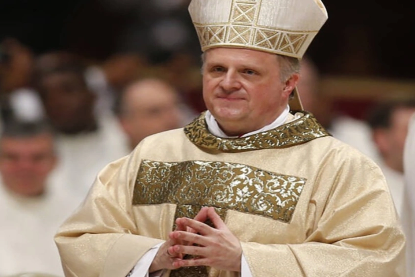 El Papa León XIV designó a un monseñor cercano a Viktor Orbán como nuevo embajador en Argentina