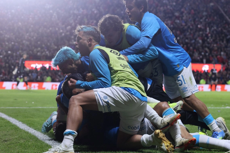 belgrano-le-gano-por-penales-a-argentinos-juniors-y-jugara-la-final-del-torneo-apertura-2026-ante-river