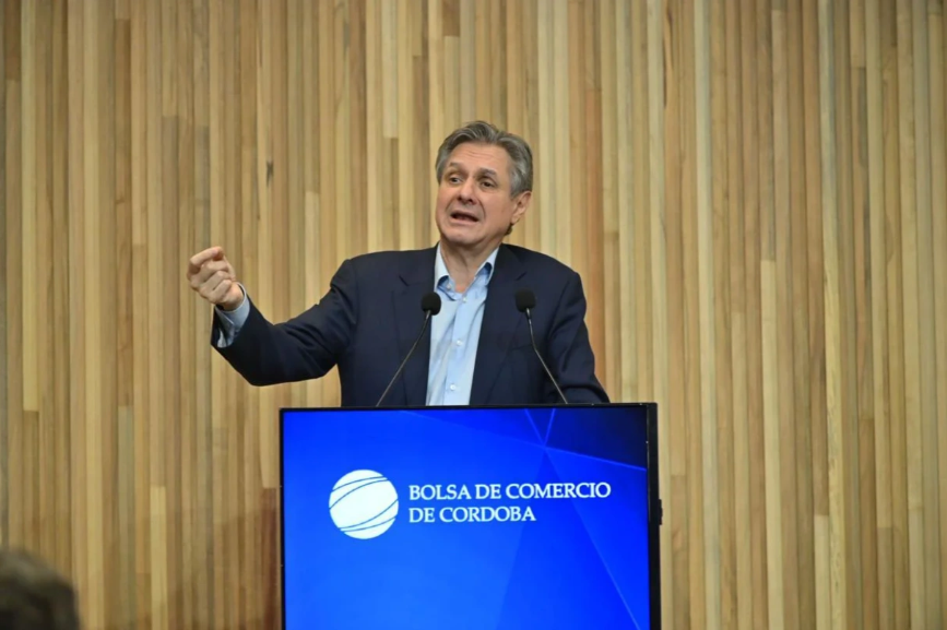jose-luis-daza-proyecto-un-crecimiento-sostenido-ante-el-empresariado-de-cordoba