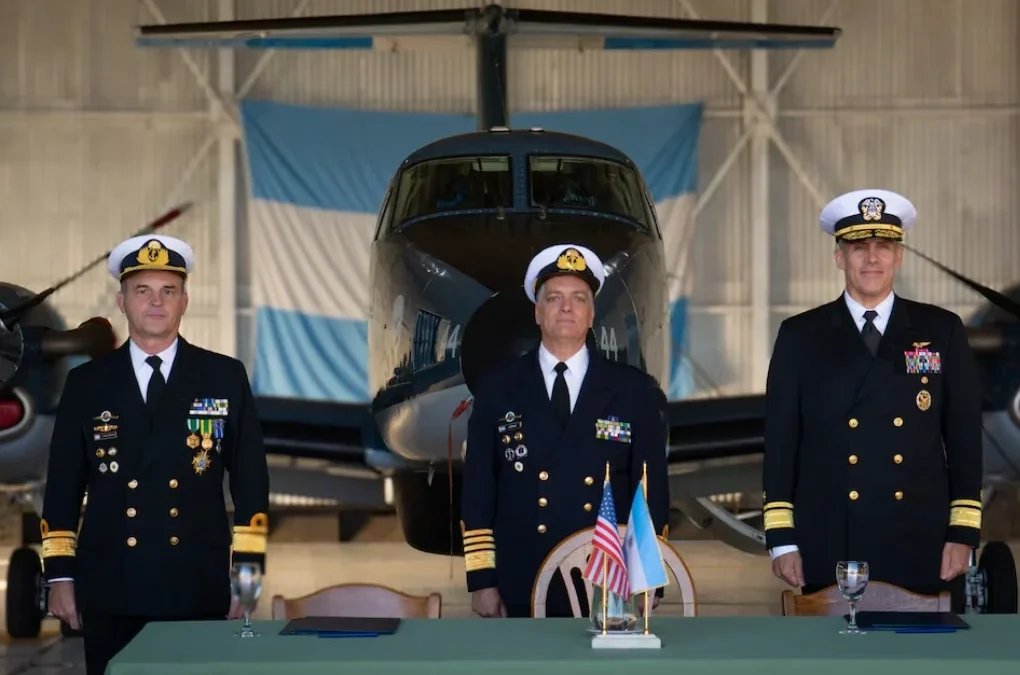 historico:-eeuu-enviara-aviones-y-drones-a-la-armada-argentina-para-vigilar-el-mar-argentino